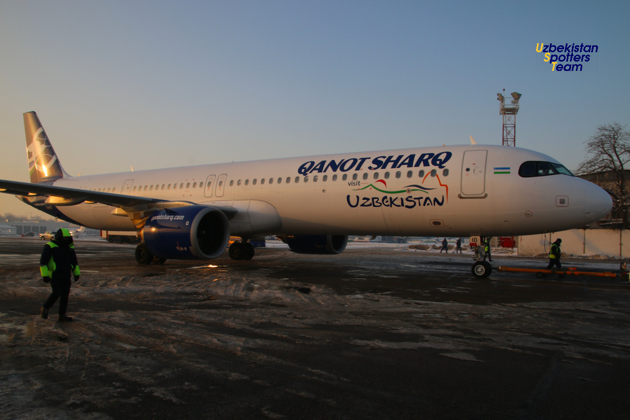 Filming at Tashkent airport with Qanot Sharq