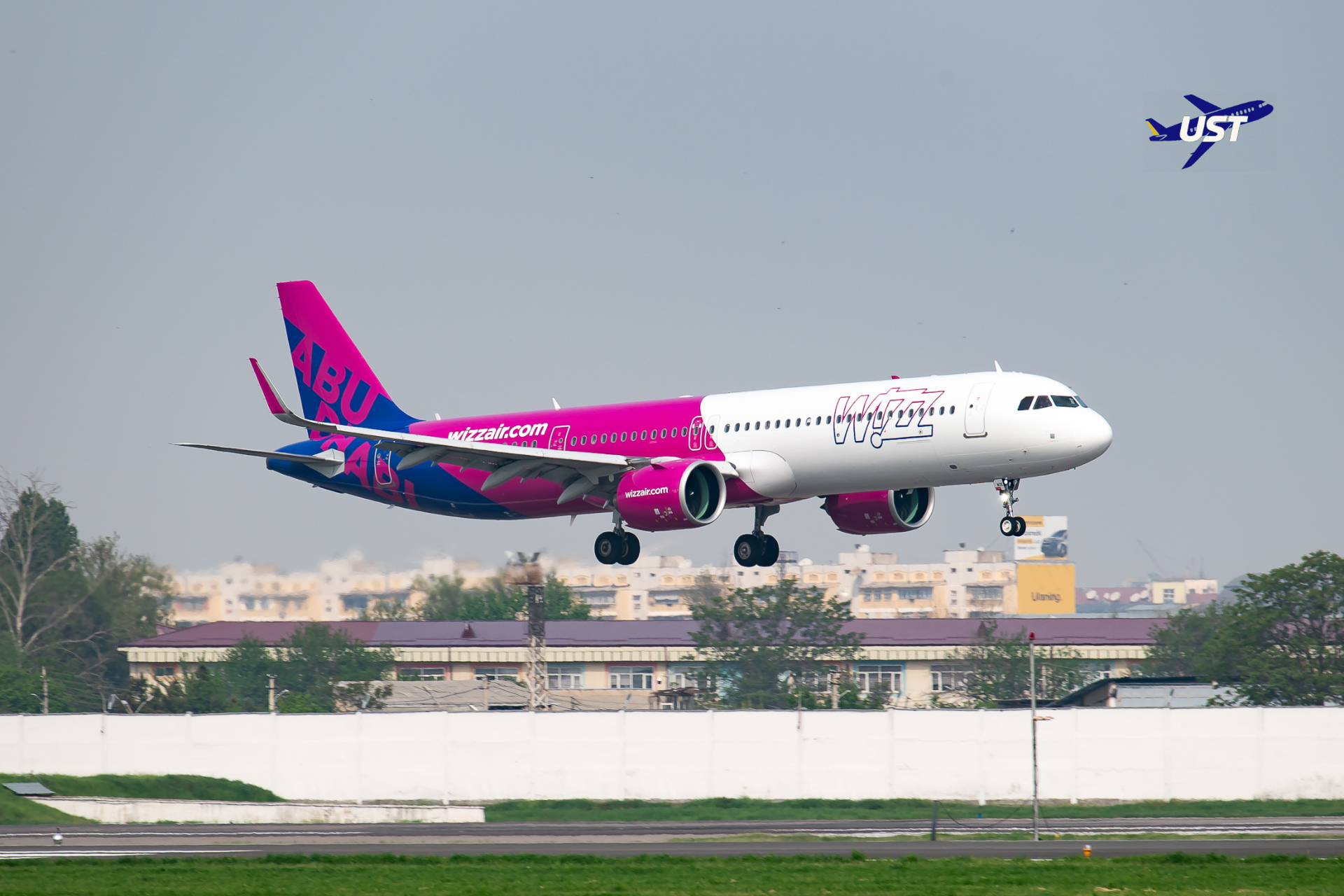 4th official spotting tour at Tashkent airport