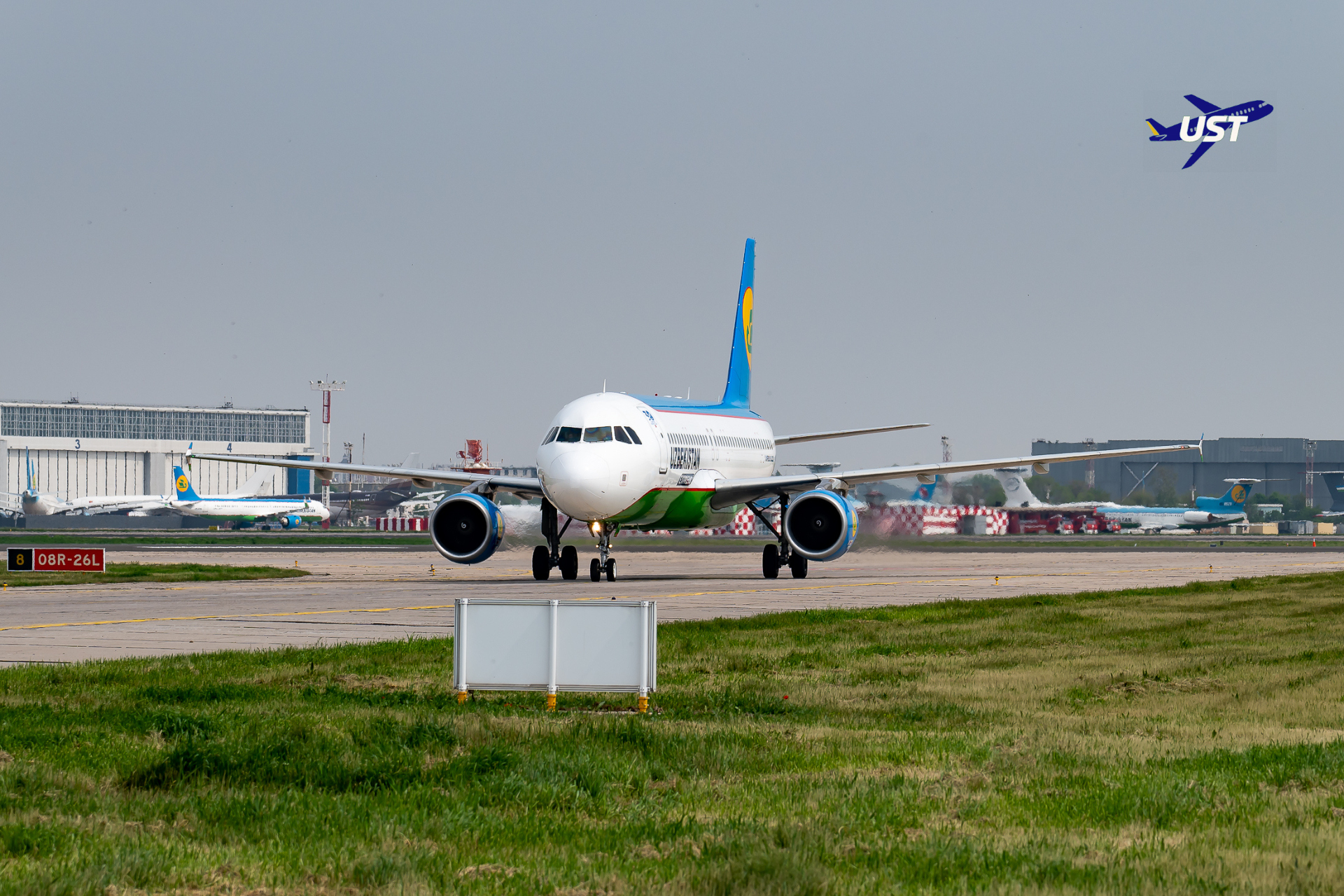 4th official spotting tour at Tashkent airport