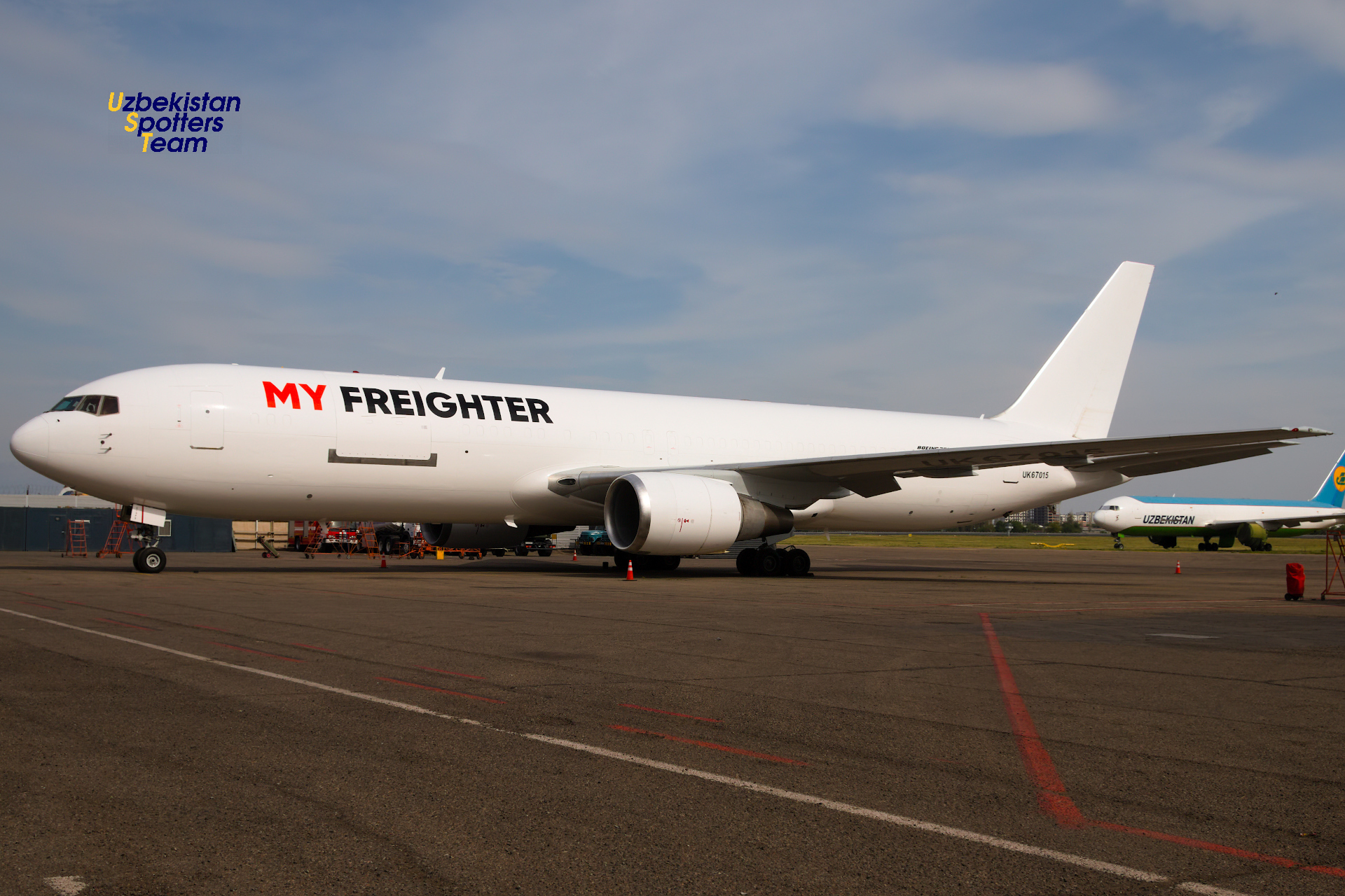 Toshkent aeroportida bahorgi spotting