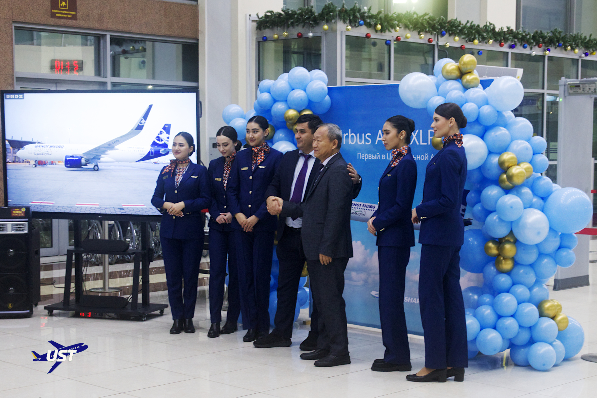 2025 yil 20 dekabr kuni Toshkent🇺🇿  aeroportida spotterlar va jurnalistlar MDH hamda Markaziy Osiyo mamlakatlarida orasida ilk bor Airbus A321XLR havo kemasini kutib olishdi.