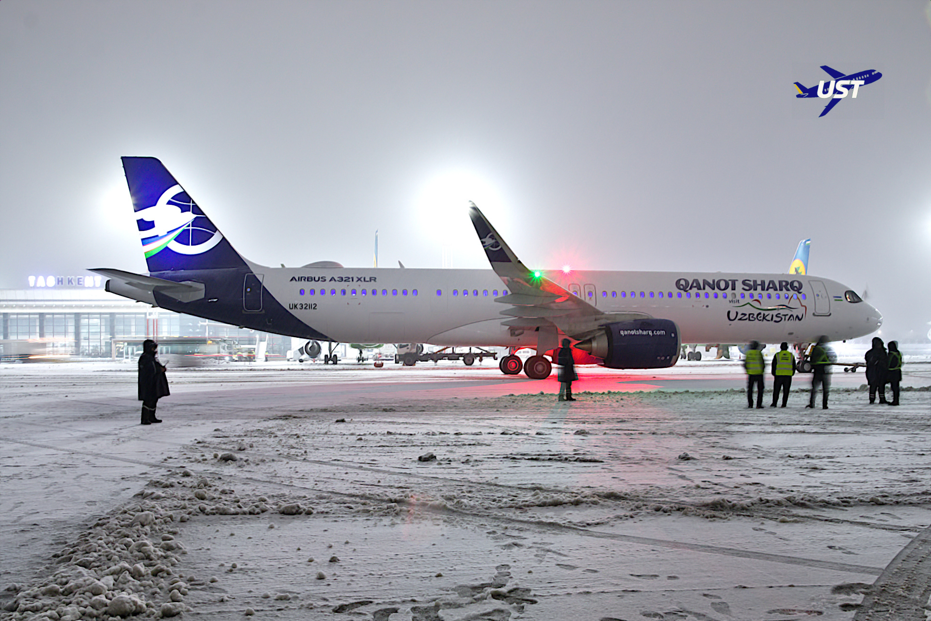 2025 yil 20 dekabr kuni Toshkent🇺🇿  aeroportida spotterlar va jurnalistlar MDH hamda Markaziy Osiyo mamlakatlarida orasida ilk bor Airbus A321XLR havo kemasini kutib olishdi.