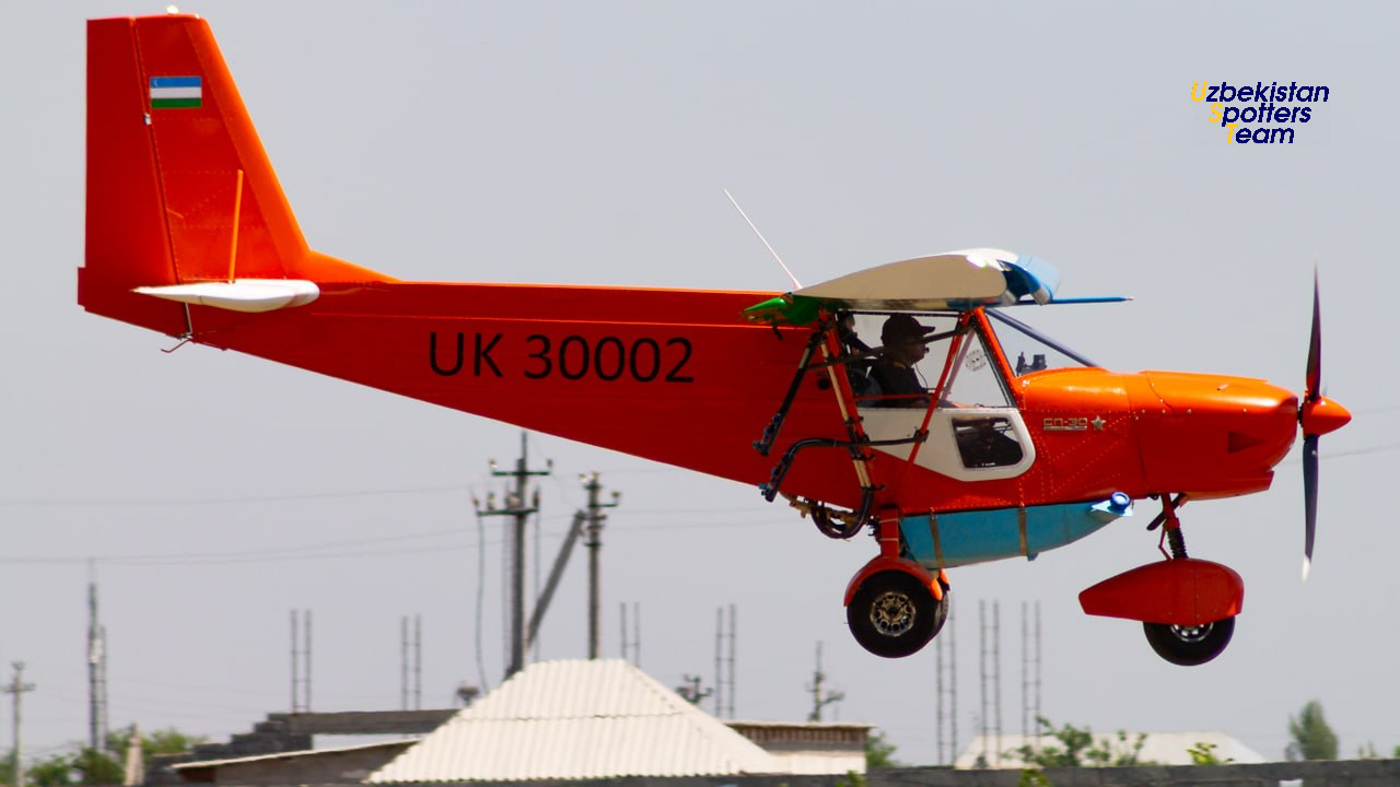 SP-30 UK30002 Ochiq Avia, UZTS